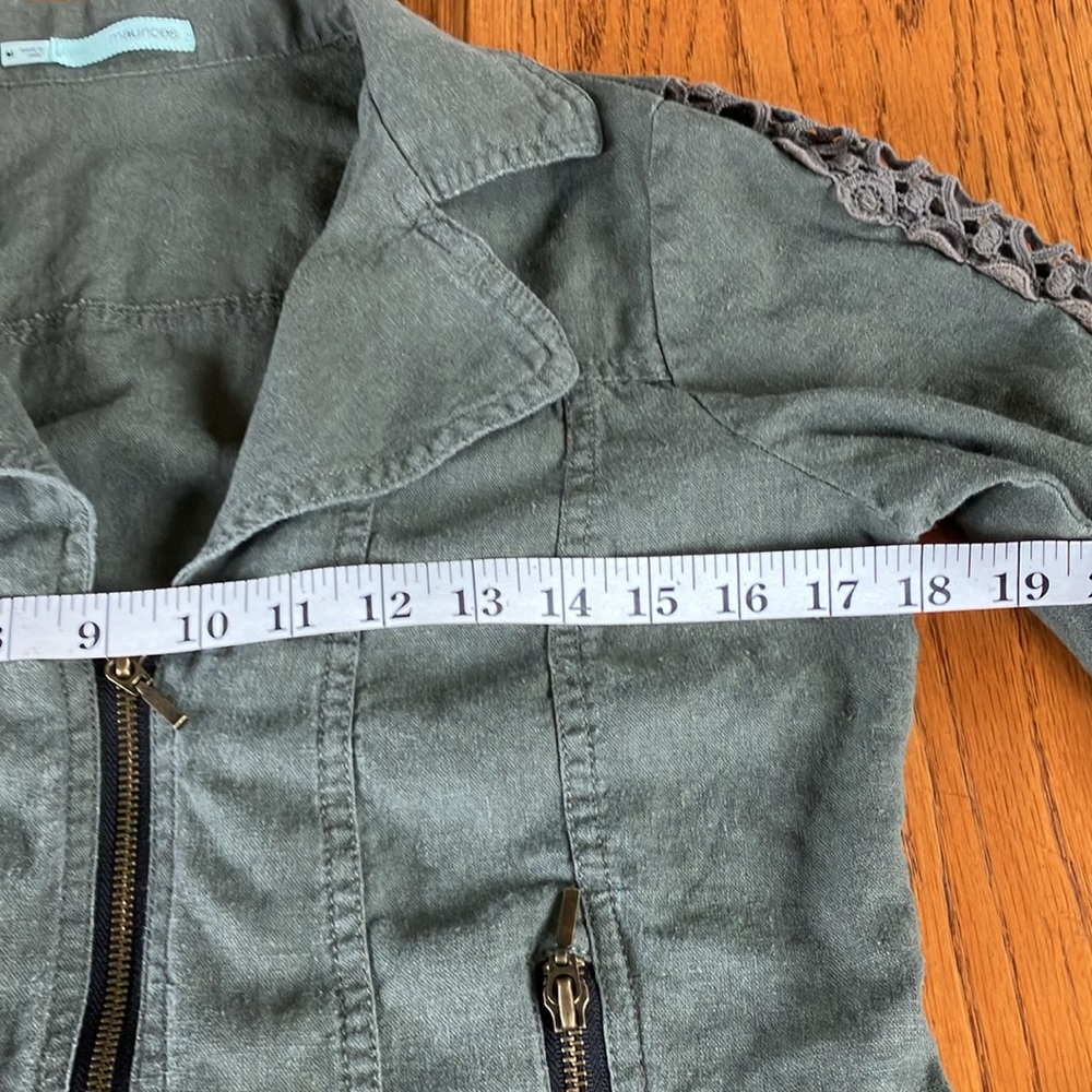 M MAURICES OLIVE GREEN ZIP FRONT & POCKET LACE INSET ARMS LINEN BLEND JACKET - Picture 4 of 8